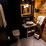 Hotel Au 17 D'hotes, Rte Du Village 17, 1875 *